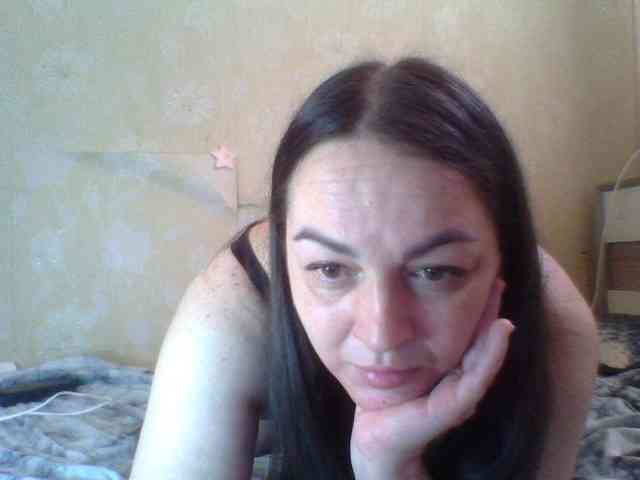 KissyHoney webcam