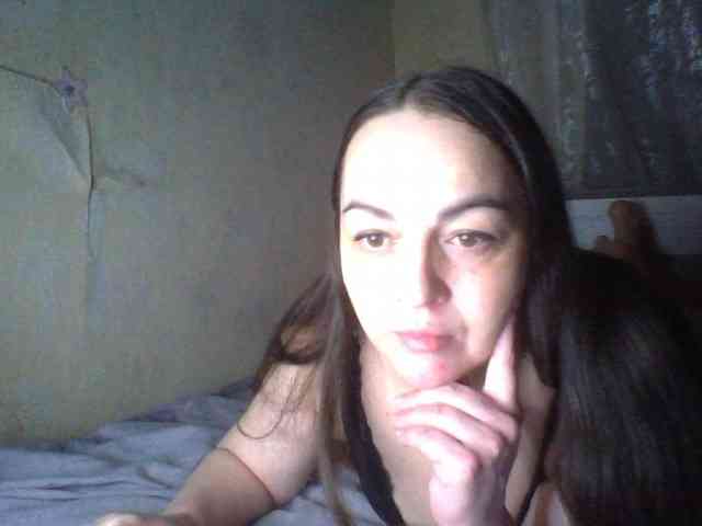 KissyHoney webcam