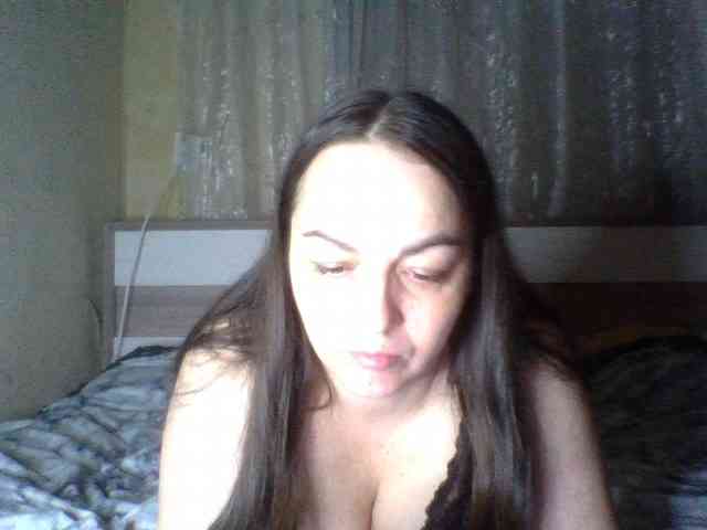 KissyHoney webcam