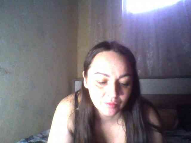 KissyHoney webcam