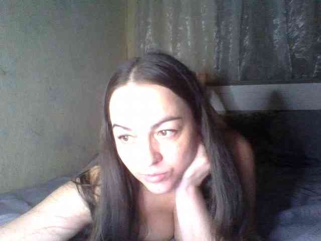 KissyHoney webcam