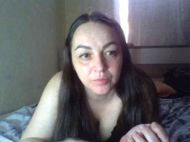KissyHoney webcam