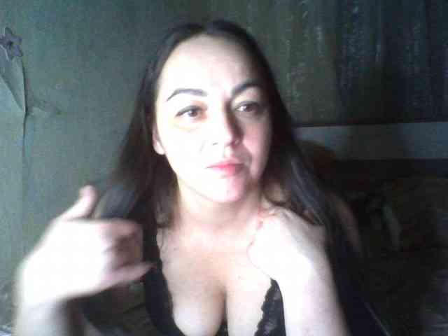 KissyHoney webcam