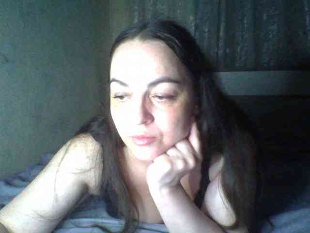KissyHoney webcam
