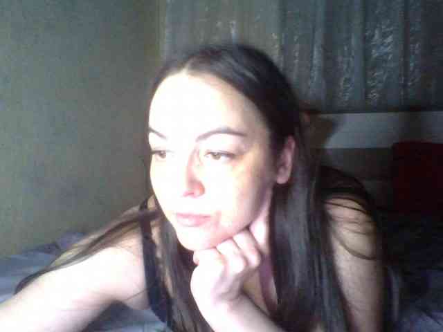 KissyHoney webcam