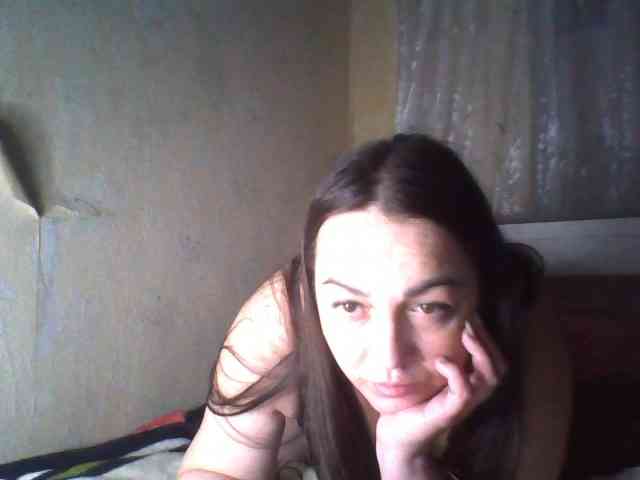 KissyHoney webcam