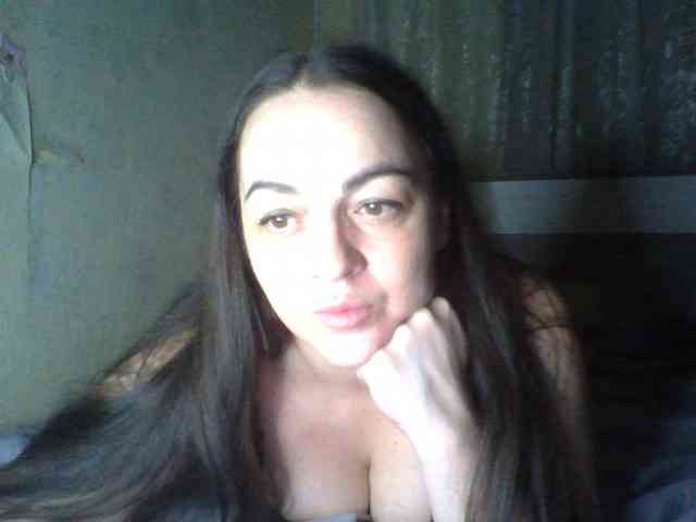 KissyHoney webcam