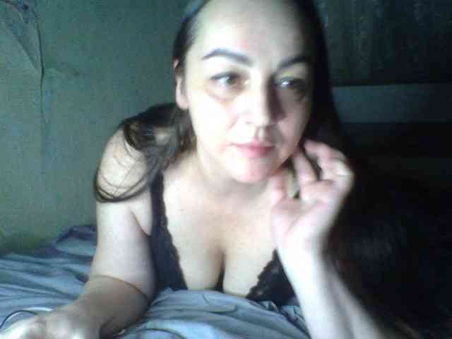 KissyHoney webcam