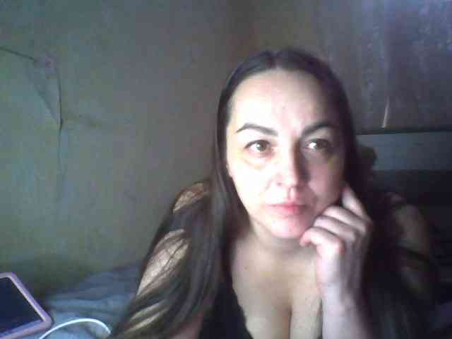 KissyHoney webcam