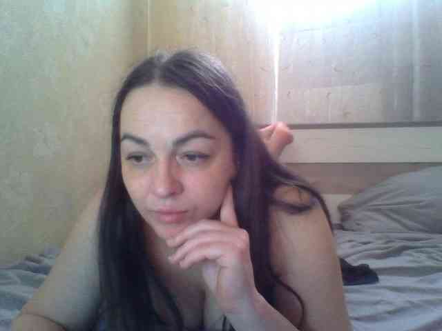 KissyHoney webcam