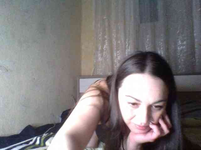 KissyHoney webcam