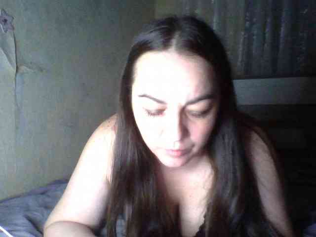 KissyHoney webcam