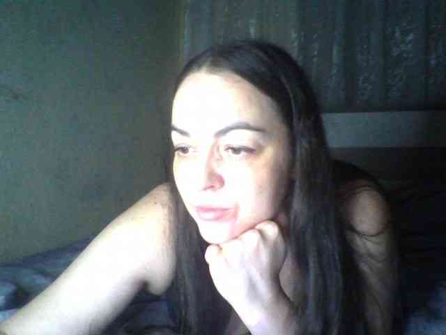 KissyHoney webcam