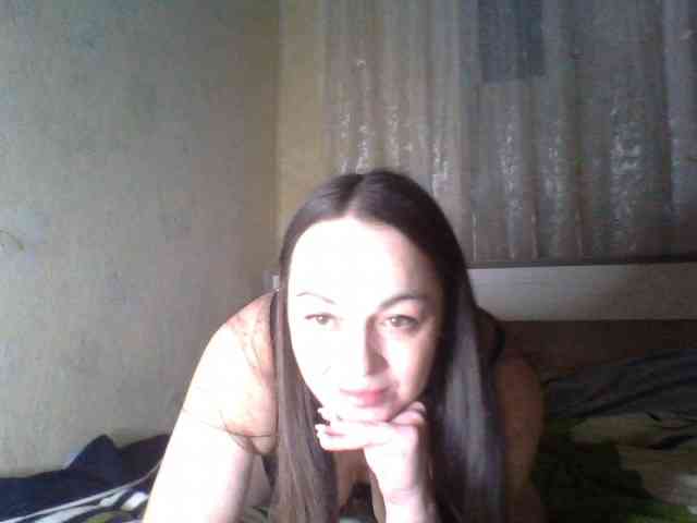 KissyHoney webcam