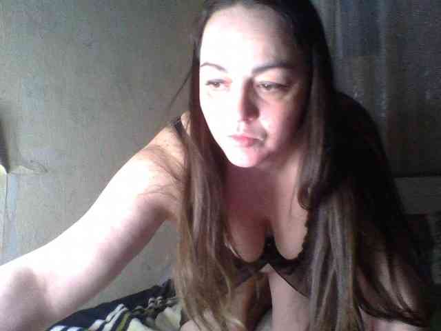 KissyHoney webcam