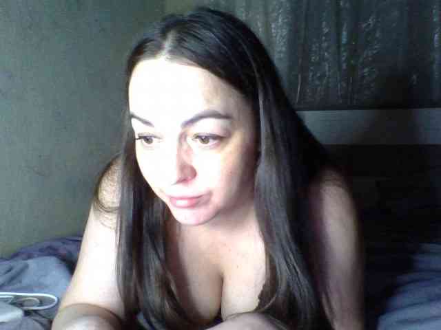 KissyHoney webcam