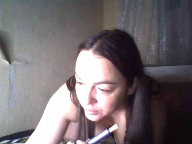 KissyHoney webcam