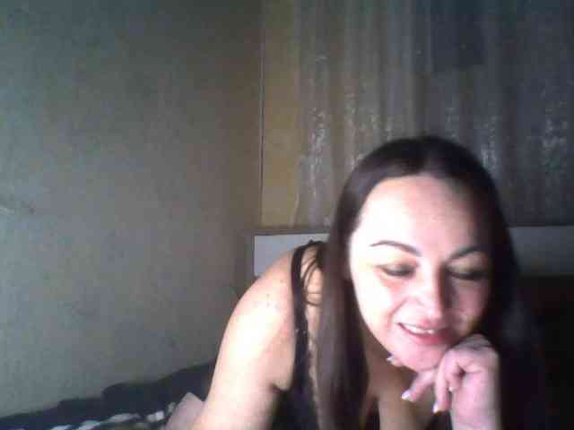 KissyHoney webcam