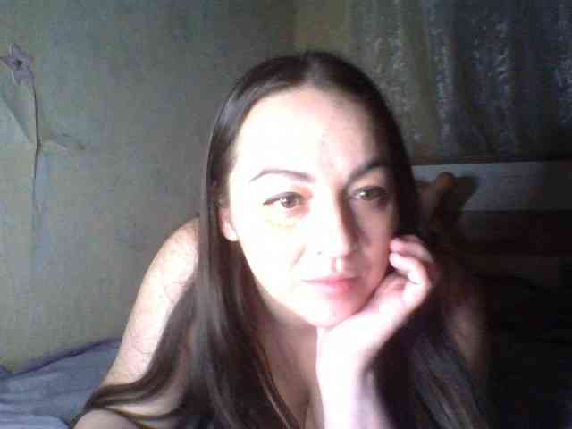 KissyHoney webcam