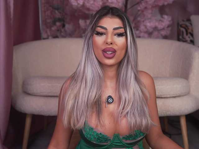 emmagoddess Прямой эфир на BongaCams