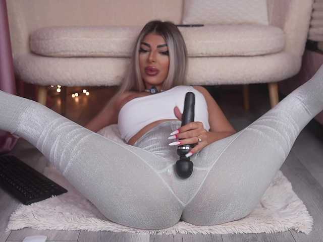 Sex chat gratuit in direct cu emmagoddess pe BongaCams