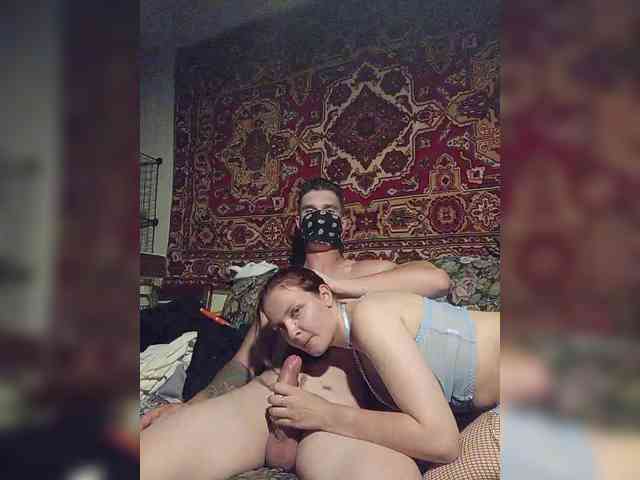 BrandyFoxes webcam