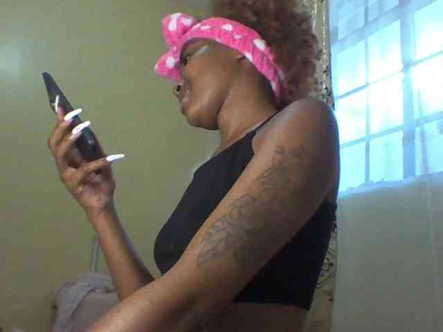 CheekyAngels1 webcam