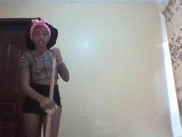 CheekyAngels1 webcam