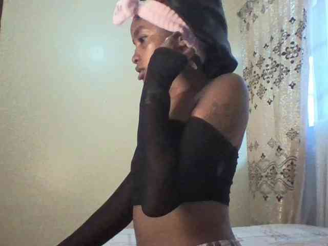 CheekyAngels1 webcam