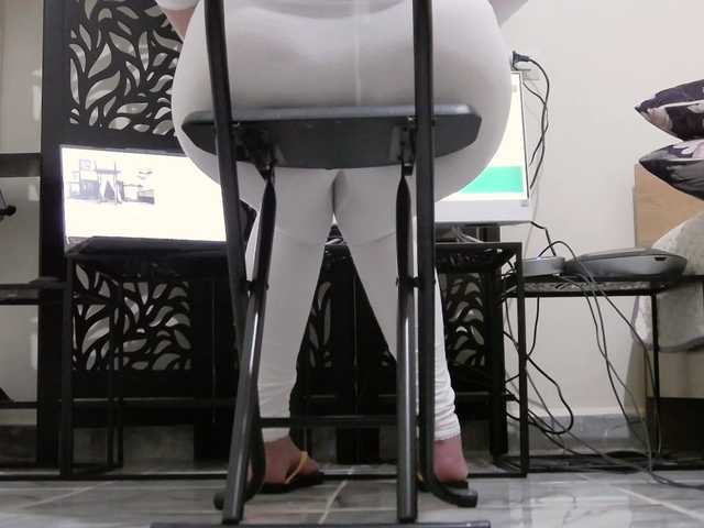 PreciousMoan's BongaCams show and profile