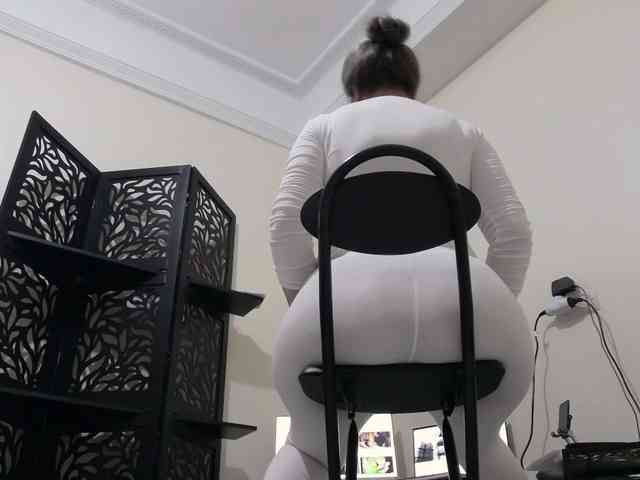 PreciousMoan Live Webcam on BongaCams