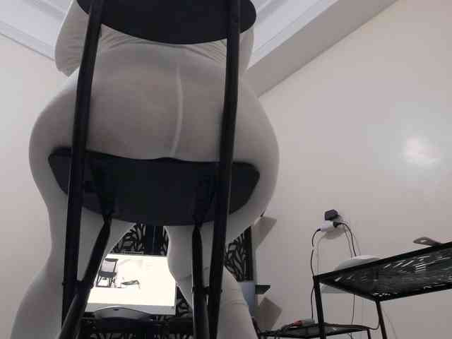 PreciousMoan webcam