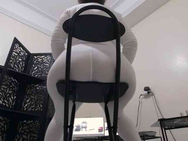 PreciousMoan webcam