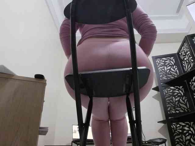 PreciousMoan webcam