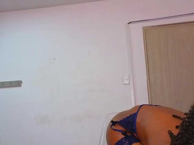 emmaalennox's BongaCams show and profile