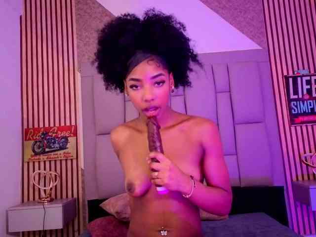 emmaalennox webcam