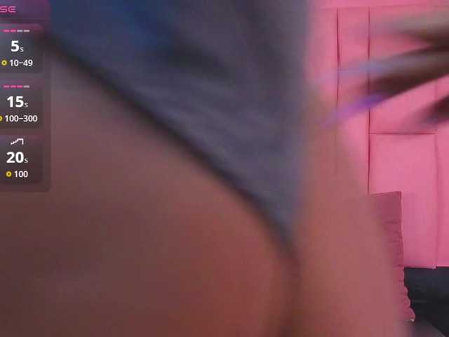 ashlleyray live cam on BongaCams