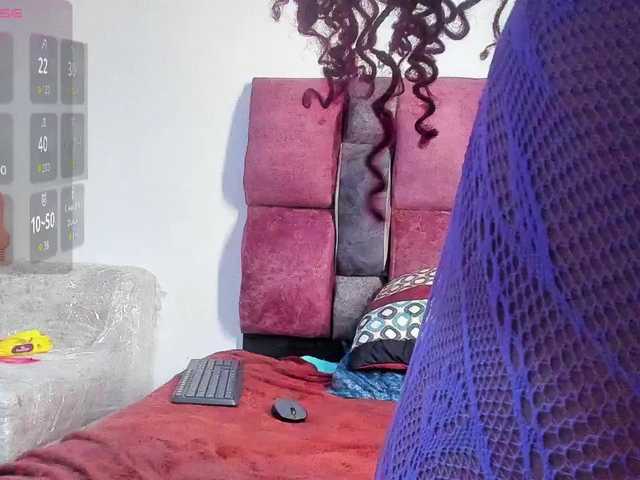 ashlleyray live cam on BongaCams