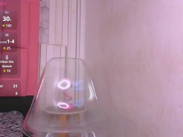 ashlleyray live cam on BongaCams