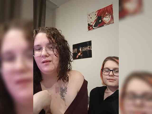 Himi-Ashley webcam