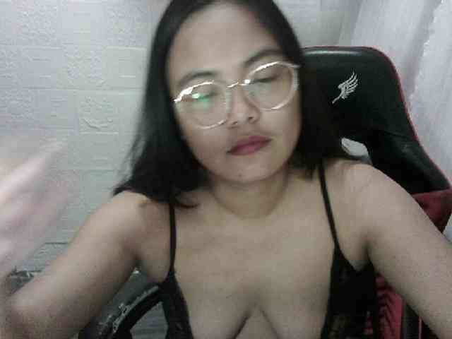 chubbycheeks94 webcam
