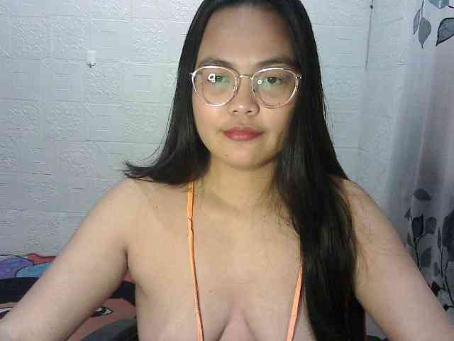 chubbycheeks94 webcam