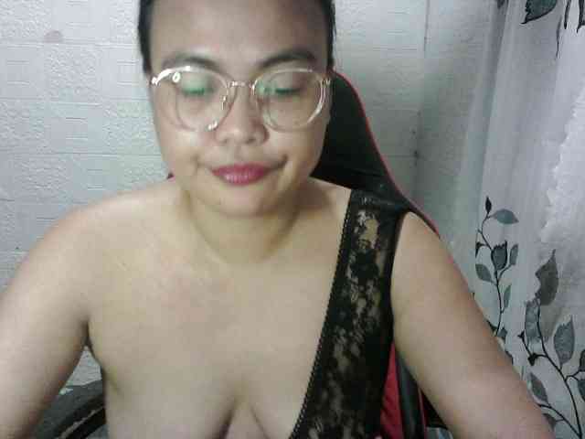 chubbycheeks94 webcam