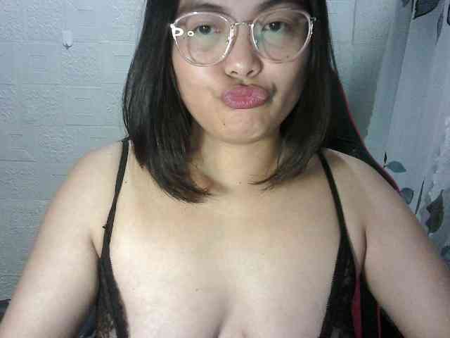 chubbycheeks94 webcam