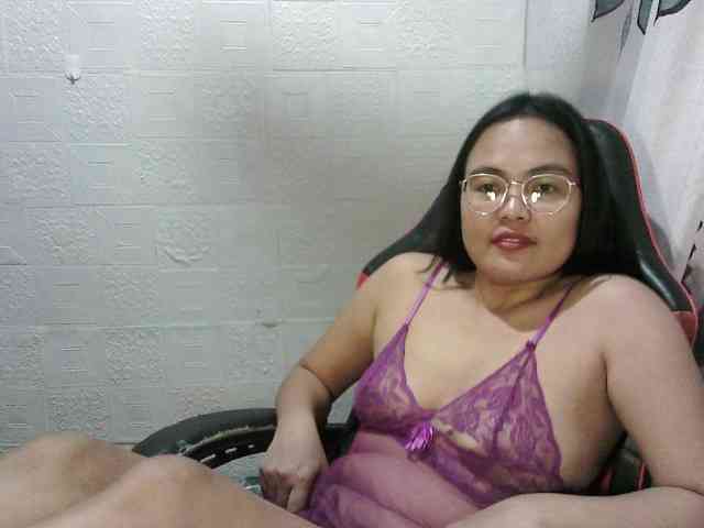 chubbycheeks94 webcam