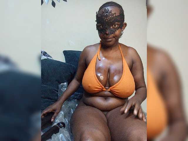 Candyers live cam on BongaCams