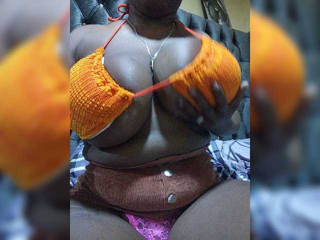 Candyers live cam on BongaCams