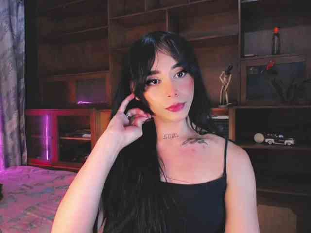 AdharaaMoon Live Webcam on BongaCams
