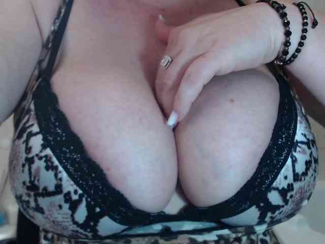 newamyy00 webcam