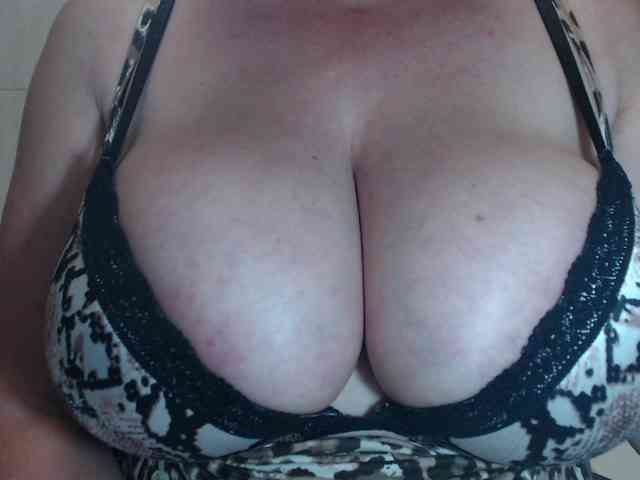 newamyy00 webcam